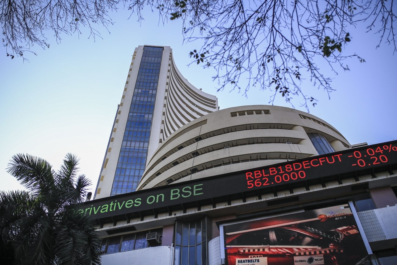 Stock Market Holidays 2025: Is NSE & BSE Open on New Year's Day?