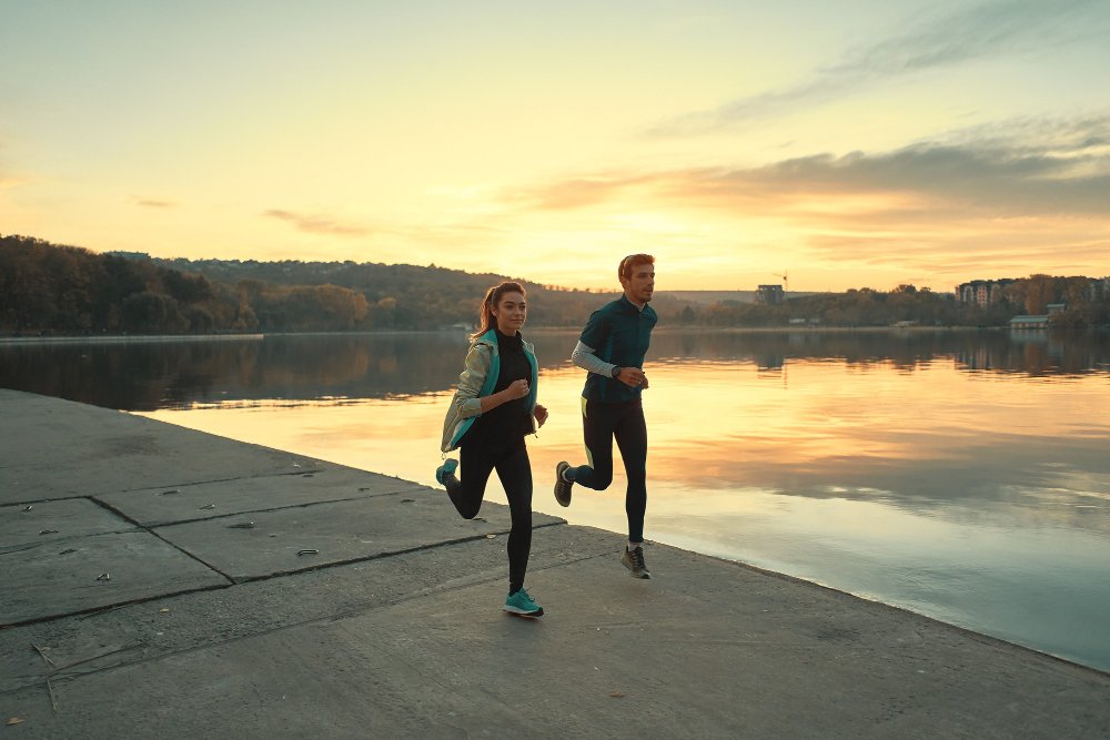 Morning Walk vs. Evening Run: Which Is Best for Heart Health?