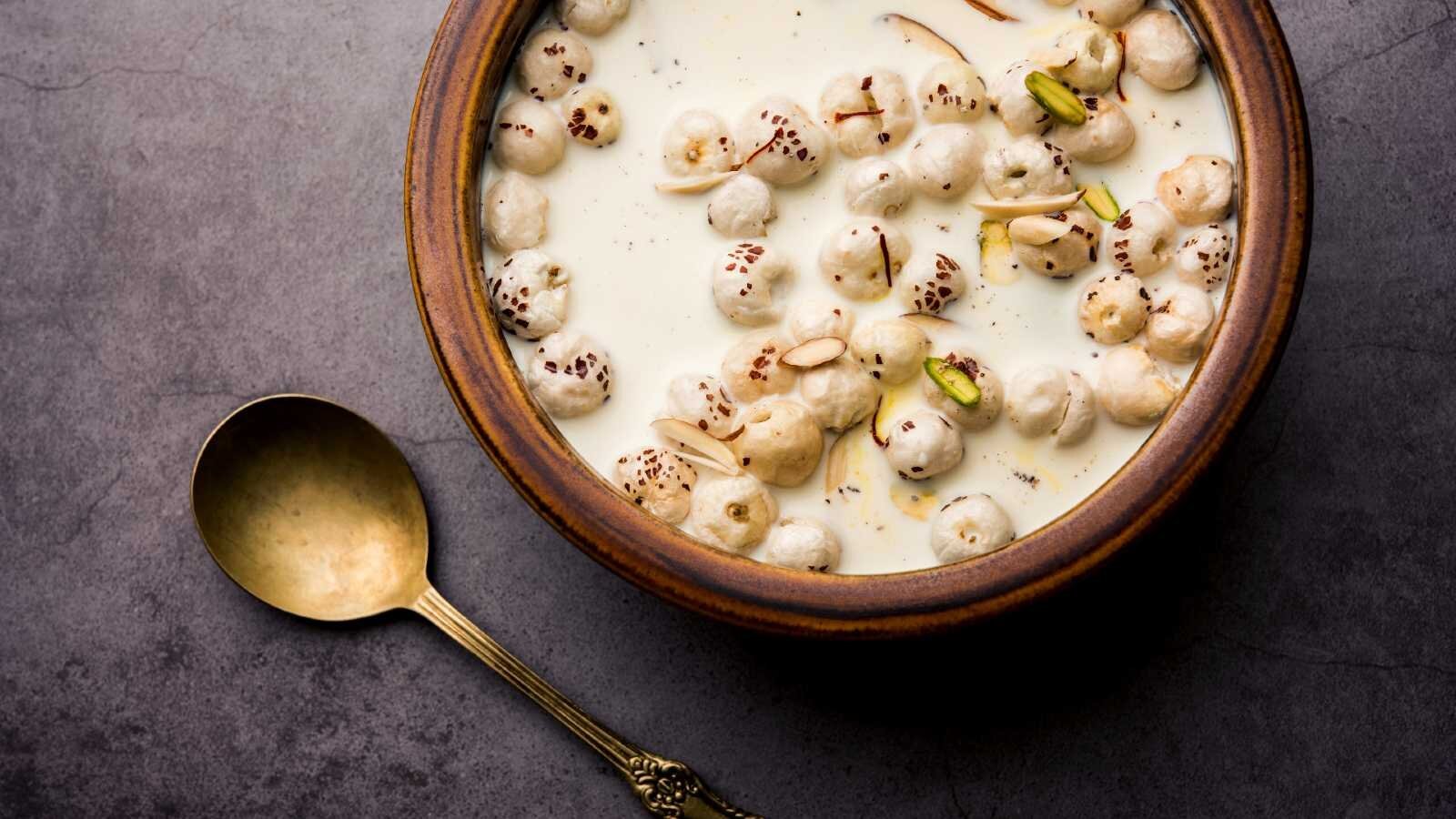 Makhana Soaked in Milk: Health Benefits, Nutrition & Best Ways to Consume